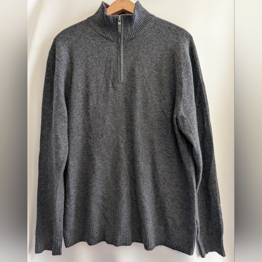 Qi Cashmere Grey Red Detail 1/4 Zip Knit Pullover Sweater Long Sleeves - L